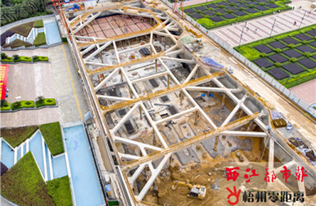 建設(shè)地下停車(chē)場(chǎng)